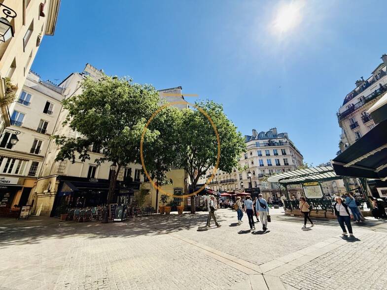 Appartement à vendre 160 000 € 1 pièce 11 m² Étage 3/7 Les Halles Paris 1er 75001