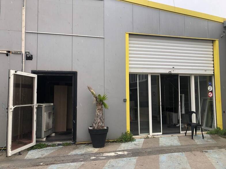 Local commercial à louer 1 850 € Coopérative Agde 34300