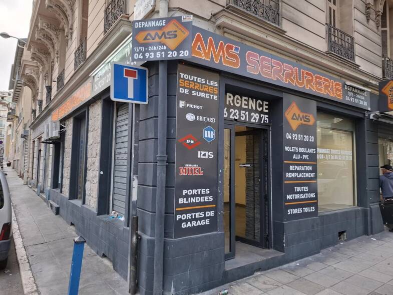 Local commercial à louer 1 100 € 34 m² de surface de vente Nice 06000