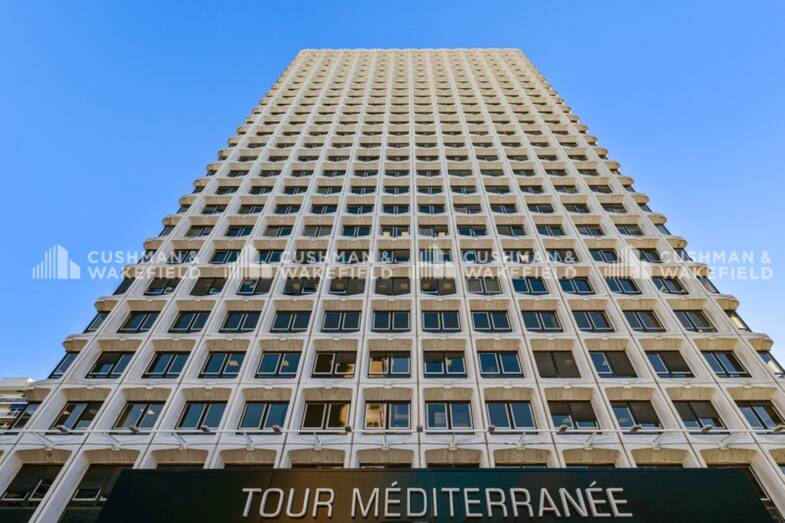 Espace bureau à vendre 2 525 000 € 829,8 m² de bureaux divisible de 830 m² à 830 m² Lodi Marseille 6ème 13006