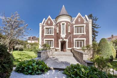 Hôtel particulier à vendre 2 670 000 € 10 pièces 5 chambres 321,1 m² Sceaux 92330