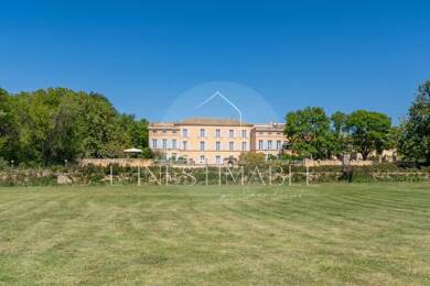 Mas à vendre 6 700 000 € 30 pièces 3 chambres 1 700 m² 90 000 m² de terrain Aix-en-Provence 13100