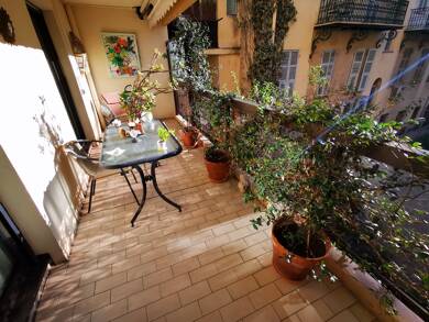 Appartement en viager Bouquet 214 750 € 3 pièces 2 chambres 65 m² Étage 2/7 Médecin Nice 06000