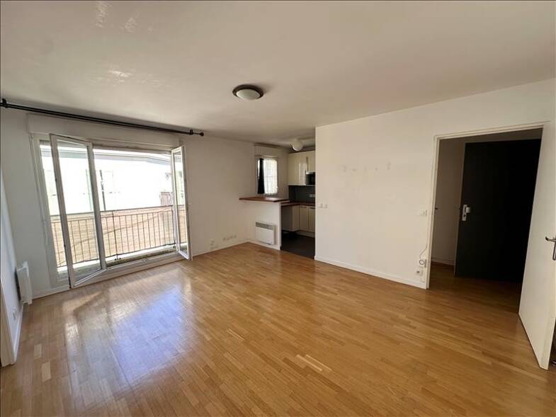 Appartement à louer 1 337 € 4 pièces 3 chambres 69 m² 3ème étage Centre Ville Houilles 78800