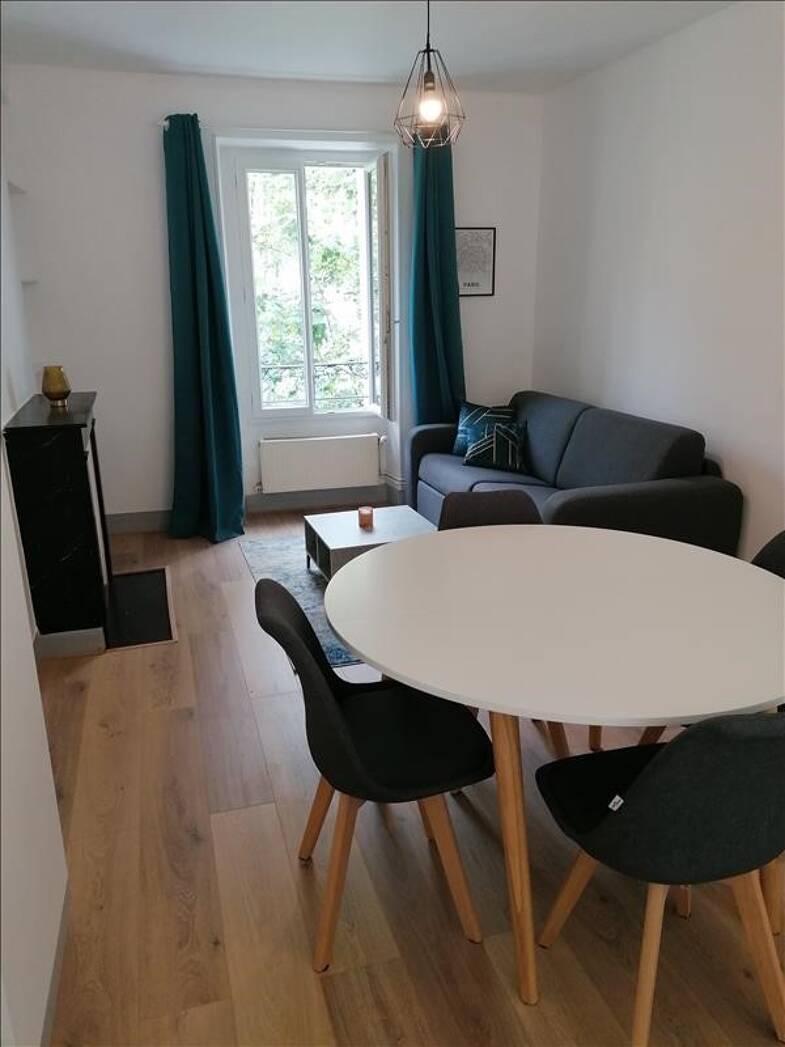 Appartement à louer 1 378 € 2 pièces 1 chambre 36 m² 4ème étage Nation-Alexandre Dumas Paris 11ème 75011
