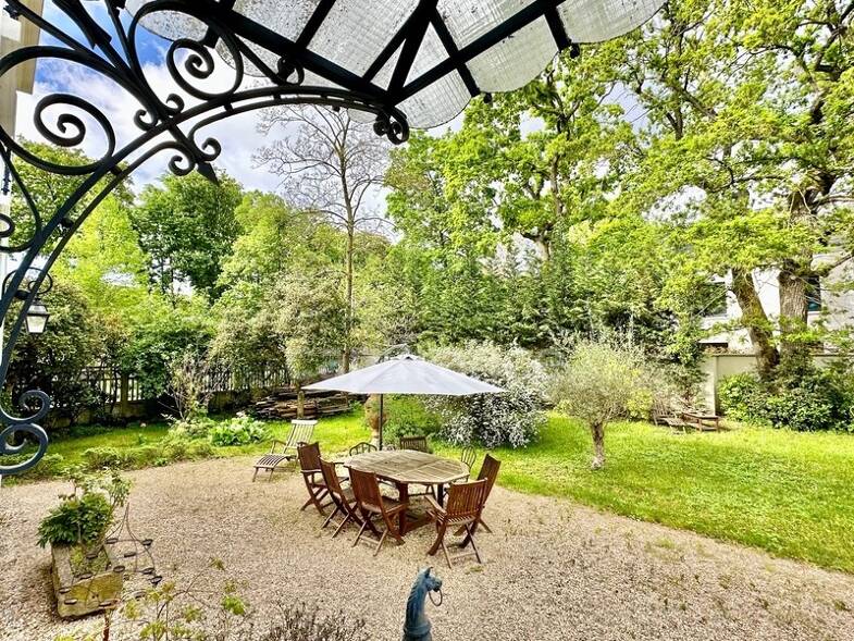 Hôtel particulier à vendre 2 575 000 € 15 pièces 7 chambres 380 m² 1 377 m² de terrain Charlemagne Maisons-Laffitte 78600