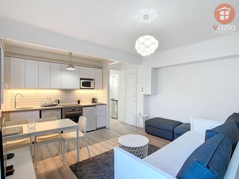 Appartement à vendre 360 000 € 1 pièce 31 m² Étage 5/7 Pasteur Montparnasse Paris 15ème 75015