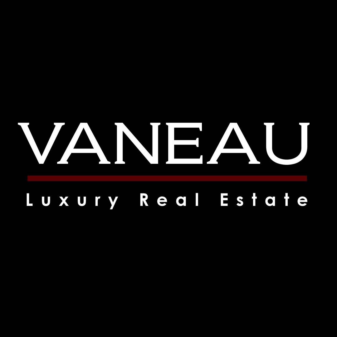 VANEAU CHAMP DE MARS