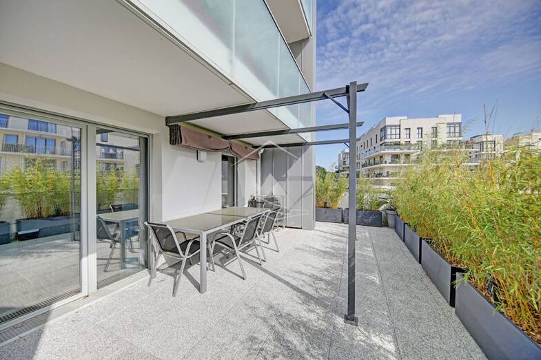 Appartement à louer 2 600 € 3 pièces 2 chambres 66 m² Étage 1/3 Grande Ceinture Saint Germain en Laye 78100