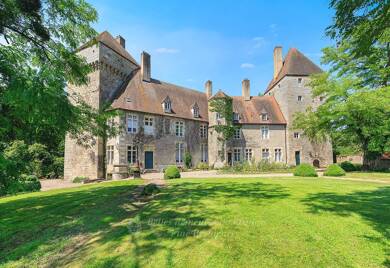 Château à vendre de 3M à 10M € 20 pièces 12 chambres 800 m² Épinac 71360