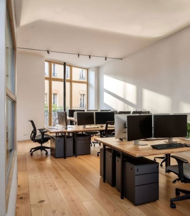 Espace bureau à vendre 3 150 000 € 342 m² de bureaux Aligre-Gare de Lyon Paris 12ème 75012