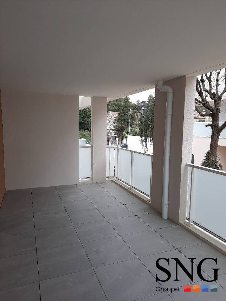 Appartement à louer 909 € 4 pièces 3 chambres 74,7 m² 1er étage Alouette Nîmes 30900